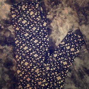 LuLaRoe Floral Print Leggings